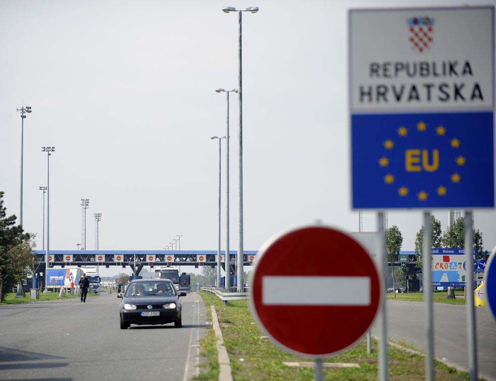 Нова правила контроле на границама ЕУ: Од данас системска провера свих путника