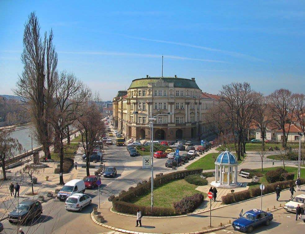 Ниш: Противградним стрелцима из градске касе по 4.000 динара