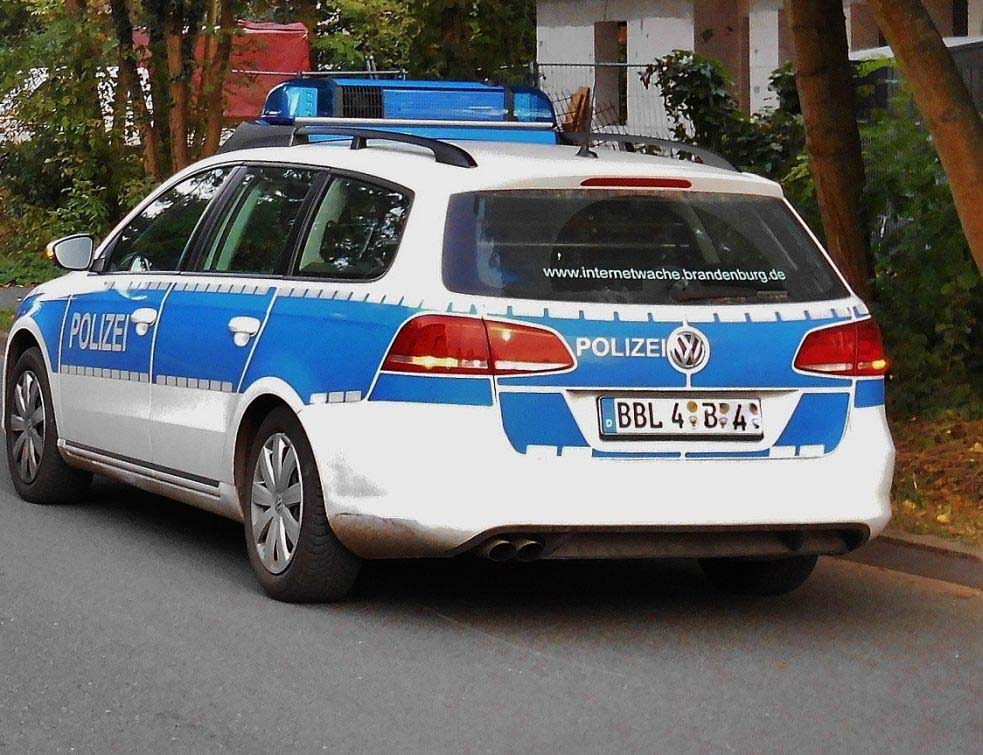 Из бивше Југе: Осумњичени за напад секиром у Дизелдорфу је са наших простора (ВИДЕО)